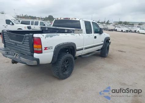 2002 Chevrolet Silverado 1500 Ls из США, поврежденный, VIN 2GCEK19T921142406